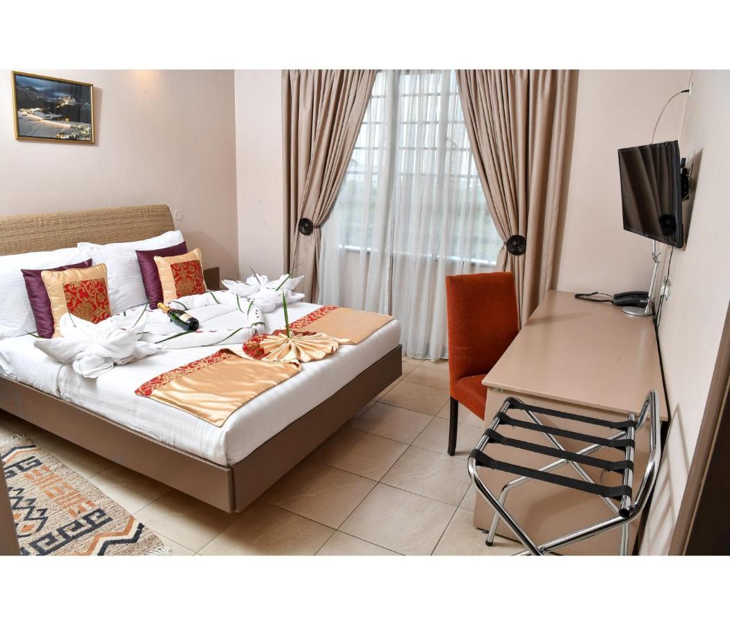 Hillpark Hotel Nairobi Kültér fotó