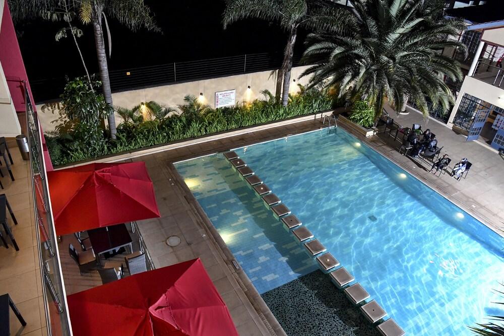 Hillpark Hotel Nairobi Kültér fotó